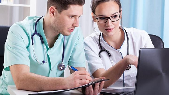 尖锐湿疣的潜伏期是多久?尖锐湿疣潜伏期时间与症状表现