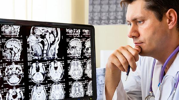 “恋爱脑”遇上“工作狂”:男朋友忙于工作不理我怎么办?