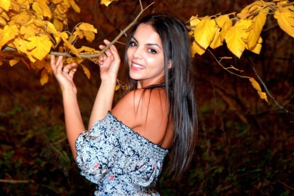 “吃定”男人的方式,不是讨好,是:“不要”